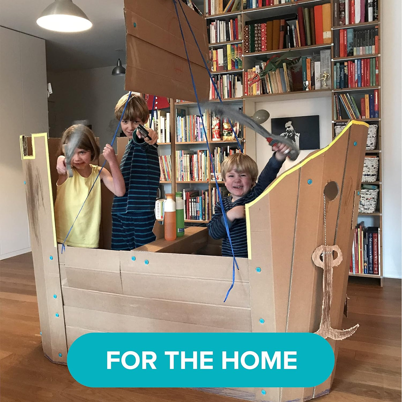 Makedo Explore | Upcycled Cardboard Construction Toolkit in Small Toolbox (50 Pieces)