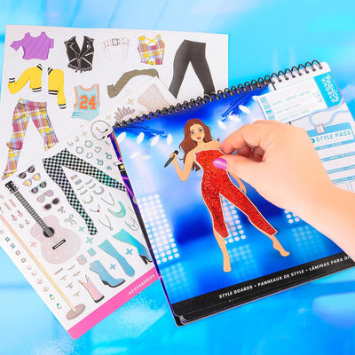Live! In Concert Sticker Stylist Fashion Set
