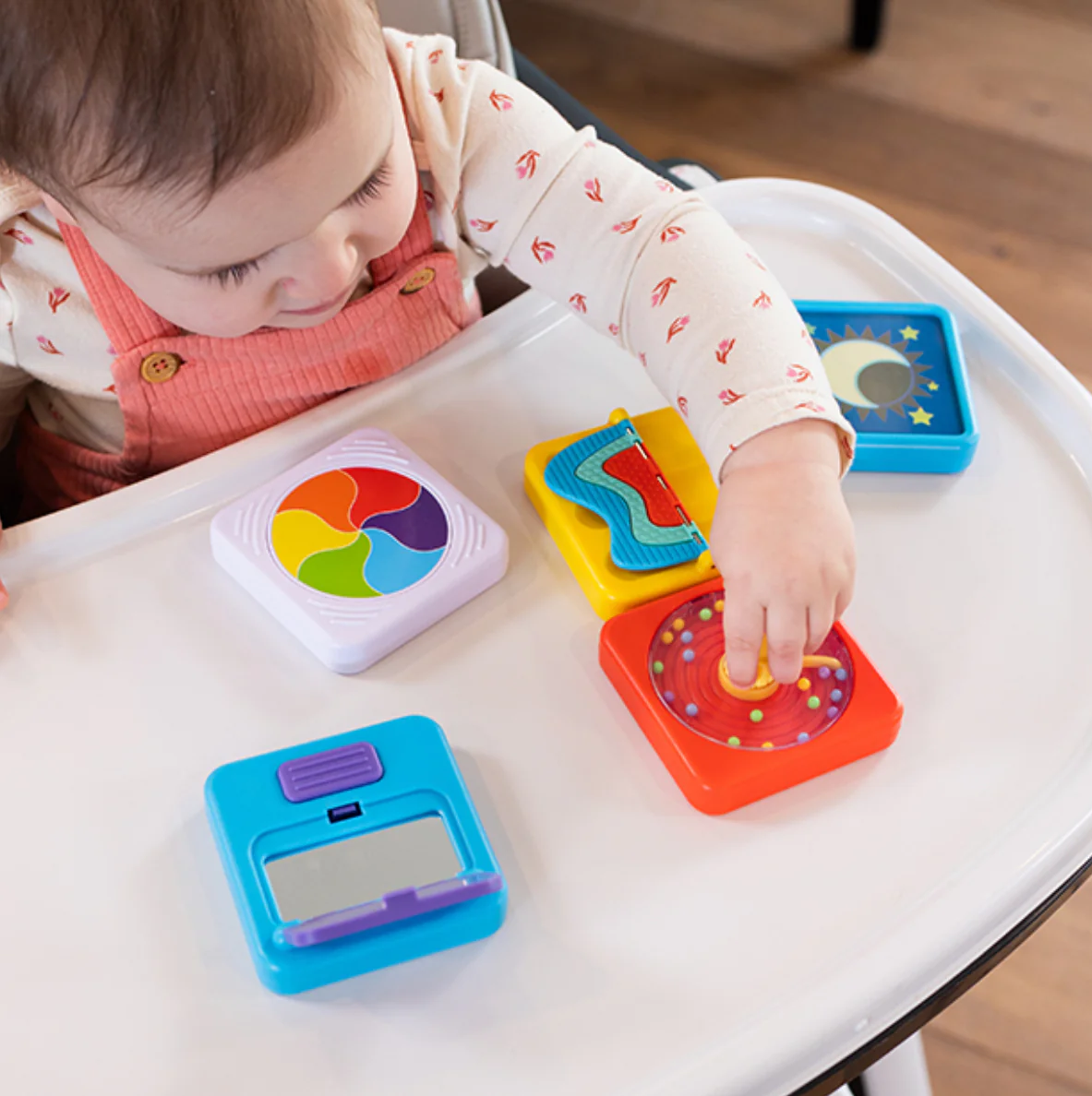 PlayTab Sensory Set 4 - Gears, Picture Change, Squeaker