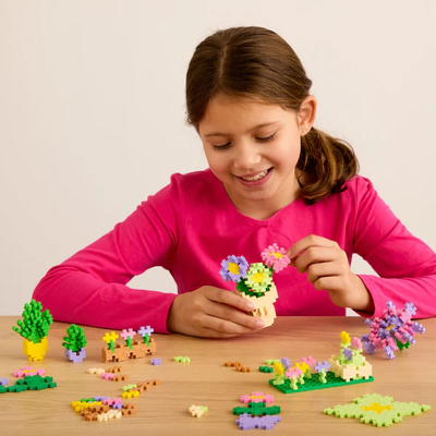 Plus Plus Learn to Build Flower Shop