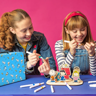 Peanuts Color-In Wooden Scene Kit