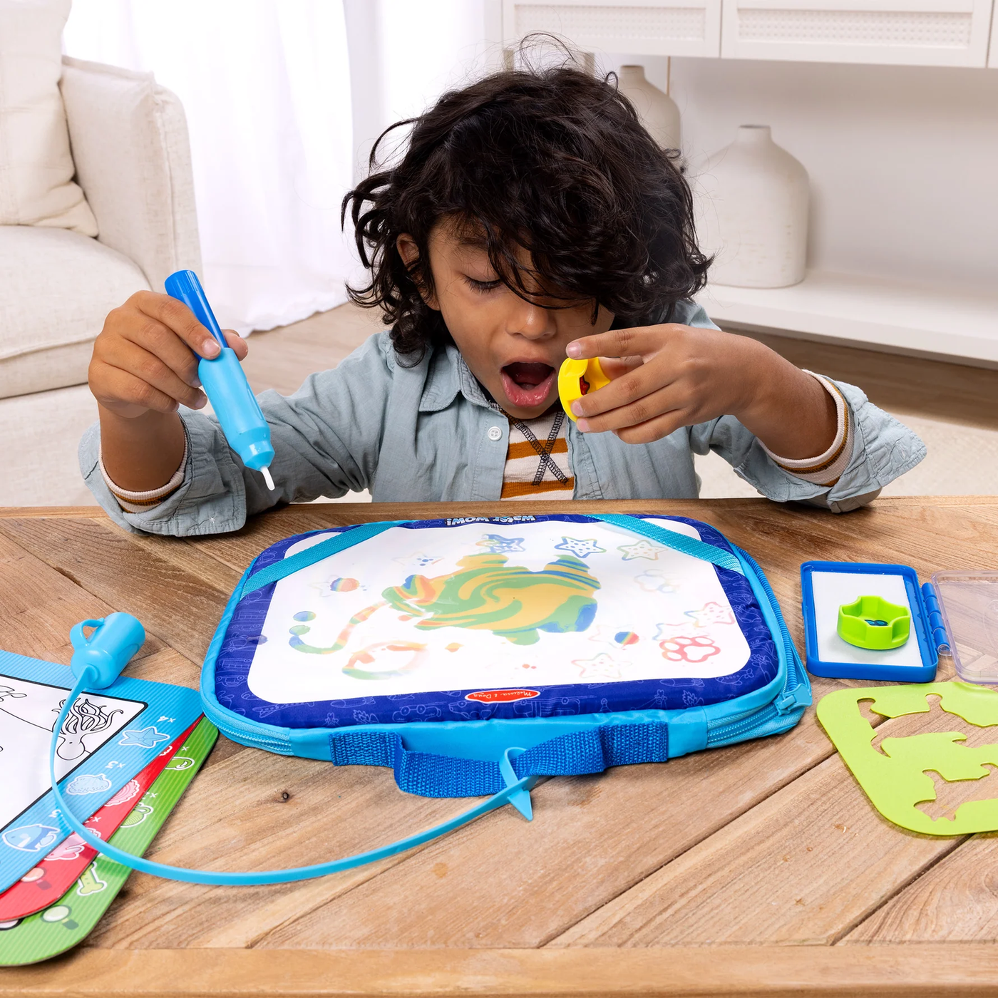 Water Wow Multi Activity Drawing Set